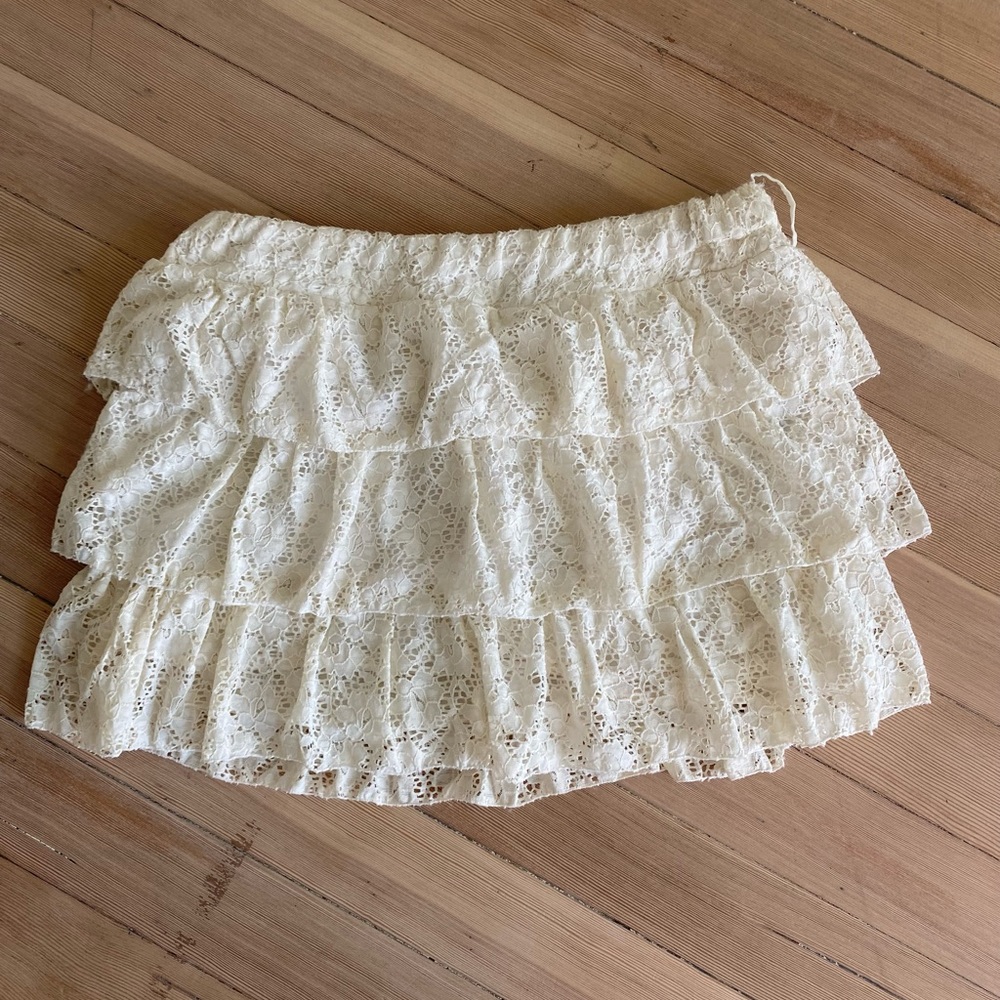 Lace white mini skirt